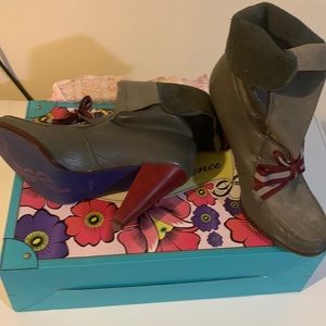 Brand new, never worn leather ankle boots